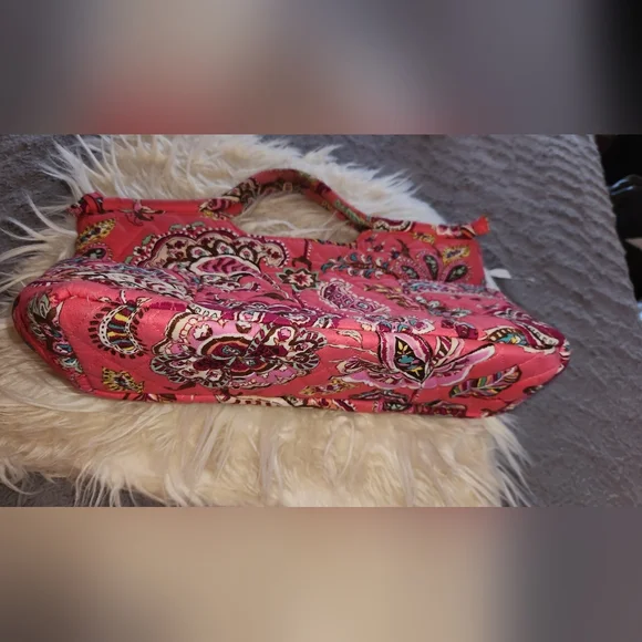 Vera bradley purse !! - Picture 4 of 16